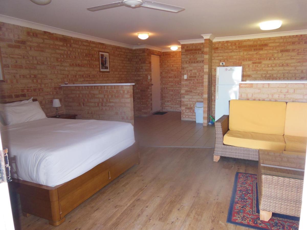 Seaspray Beach Holiday Park Донґара Екстер'єр фото